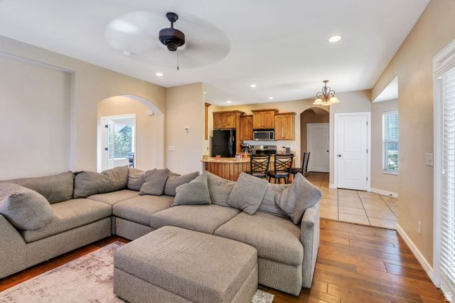 6957 N COMANCHE ST, Eagle Mountain, UT 84005