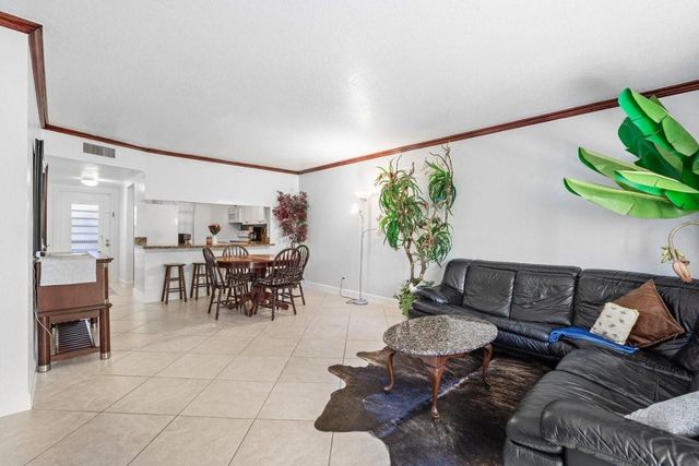 9280 SW 3rd Street 802, Boca Raton, FL 33428