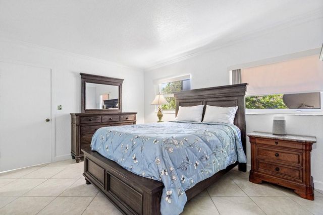 9280 SW 3rd Street 802, Boca Raton, FL 33428