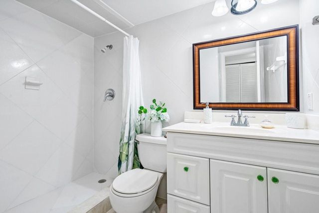 9280 SW 3rd Street 802, Boca Raton, FL 33428