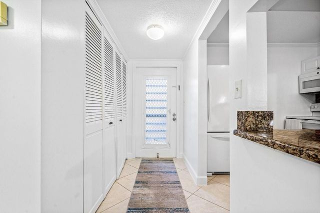 9280 SW 3rd Street 802, Boca Raton, FL 33428