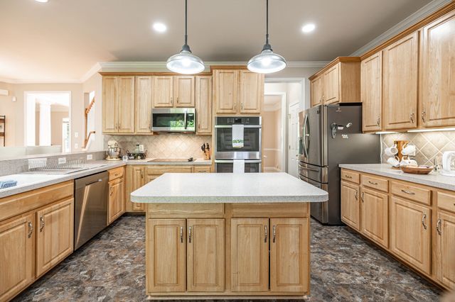 2014 Arden Ct, Mount Juliet, TN 37122