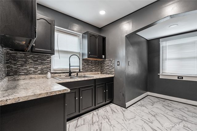 329 Grove Avenue, Dayton, OH 45404