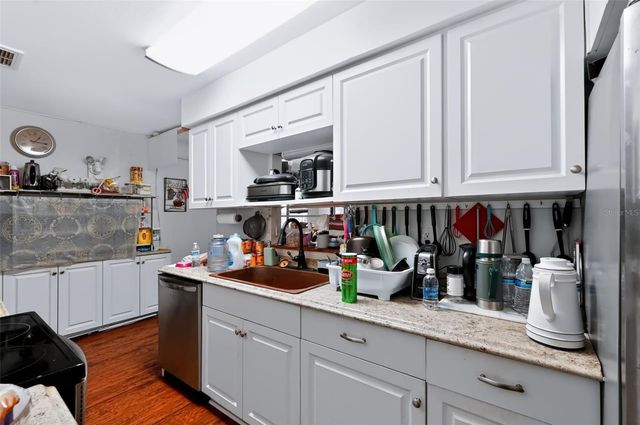 2409 GIDDENS AVENUE, Seffner, FL 33584