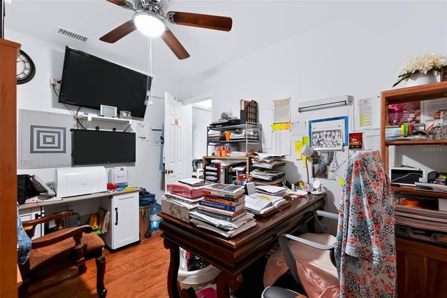 2409 GIDDENS AVENUE, Seffner, FL 33584