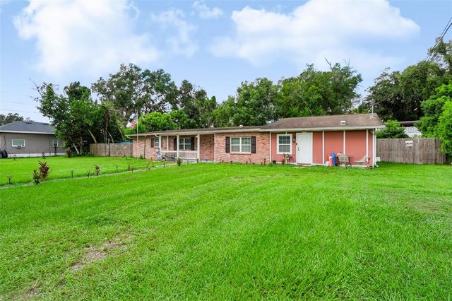 2409 GIDDENS AVENUE, Seffner, FL 33584