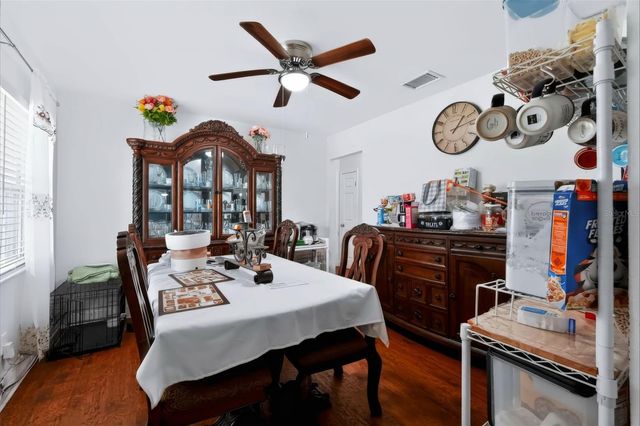 2409 GIDDENS AVENUE, Seffner, FL 33584