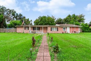 2409 GIDDENS AVENUE, Seffner, FL 33584