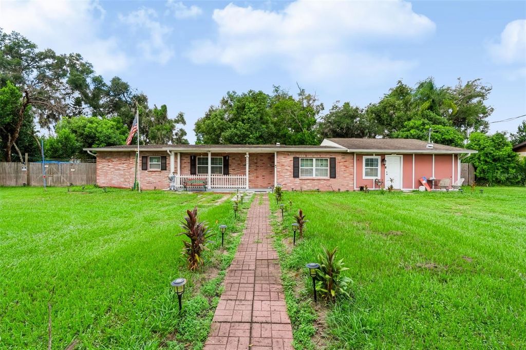 2409 GIDDENS AVENUE, Seffner, FL 33584