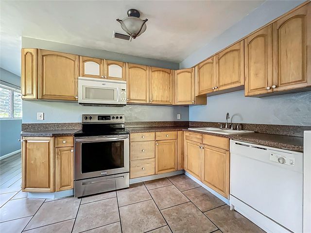 1025 S CENTRAL AVENUE, Lakeland, FL 33815