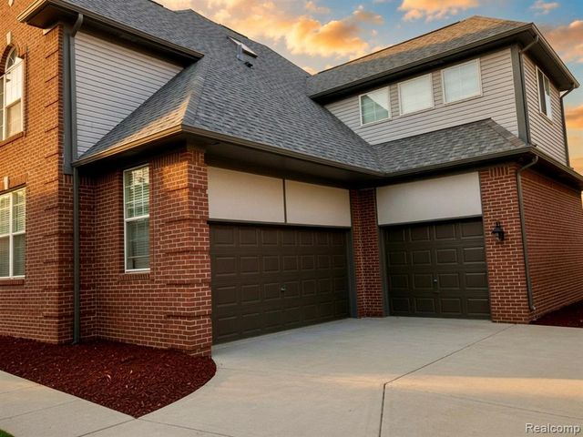 4493 Saint Albans Drive, Sterling Heights, MI 48314