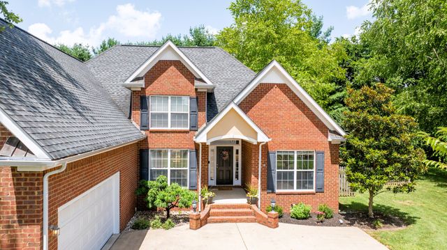219 Oscar Ct, Murfreesboro, TN 37128