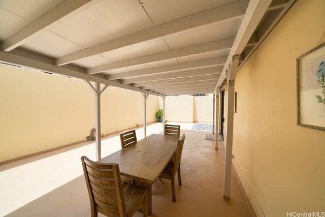 2410 Cleghorn Street 502, Honolulu, HI 96815
