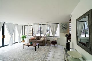 2410 Cleghorn Street 502, Honolulu, HI 96815
