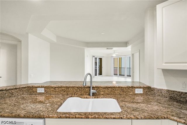 2743 1st ST 1006, Fort Myers, FL 33916