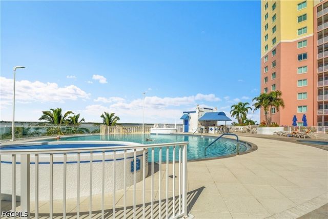 2743 1st ST 1006, Fort Myers, FL 33916