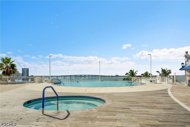 2743 1st ST 1006, Fort Myers, FL 33916
