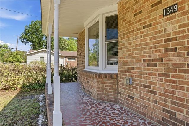 1349 Great Bridge BLVD, Chesapeake, VA 23320