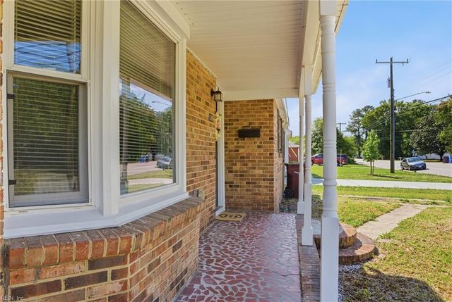 1349 Great Bridge BLVD, Chesapeake, VA 23320