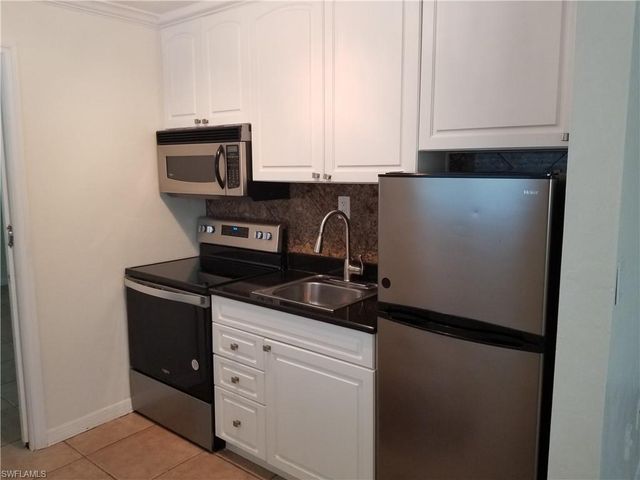 8162 Country RD 201, Fort Myers, FL 33919