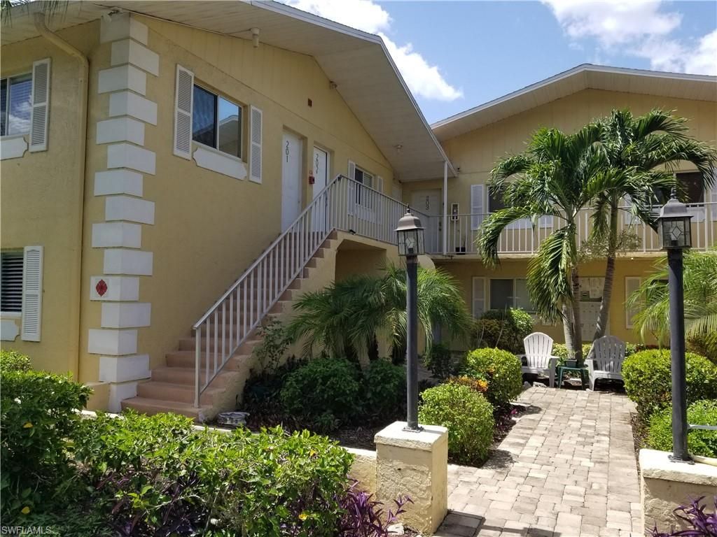 8162 Country RD 201, Fort Myers, FL 33919