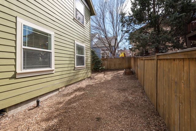 20669 Sierra Drive, Bend, OR 97701