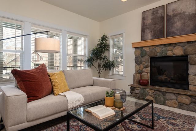 20669 Sierra Drive, Bend, OR 97701