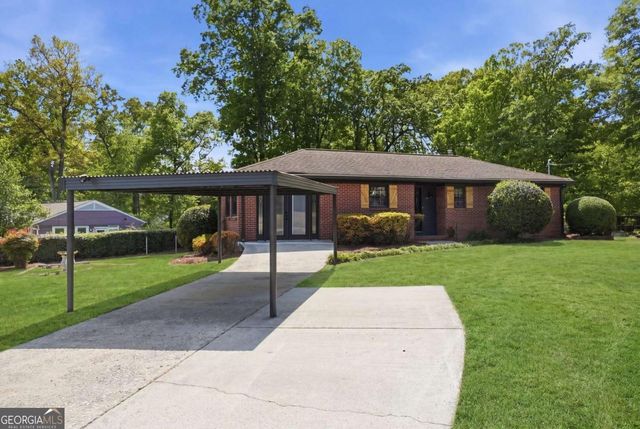 2880 Sherwood Road SE, Smyrna, GA 30082