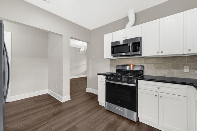 7403 Cayton Street, Houston, TX 77061