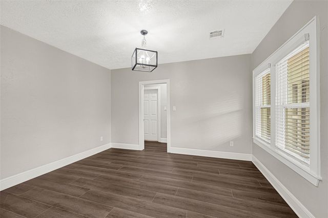 7403 Cayton Street, Houston, TX 77061