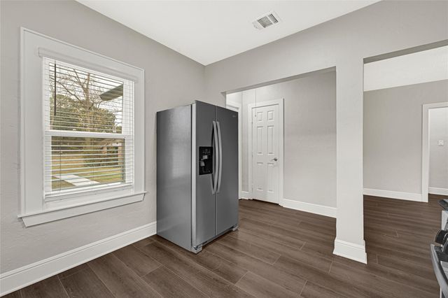 7403 Cayton Street, Houston, TX 77061