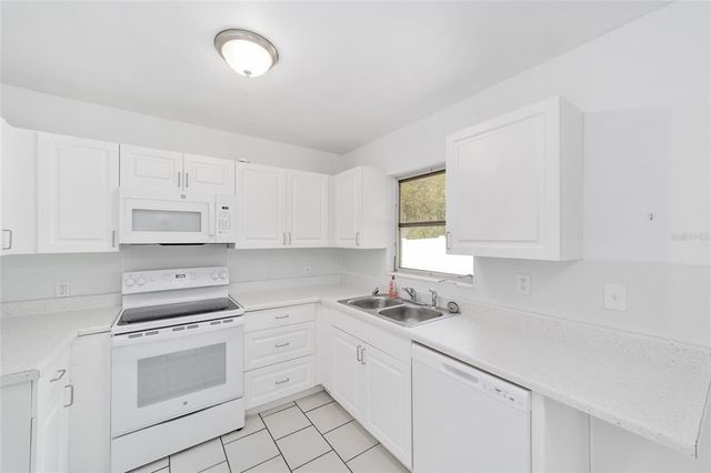 22507 SW BEACH BLVD, Dunnellon, FL 34431