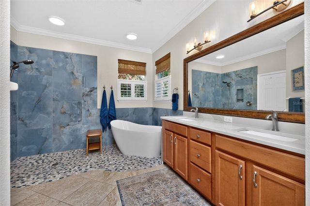 872 CLEAR LAKE DRIVE, Englewood, FL 34223