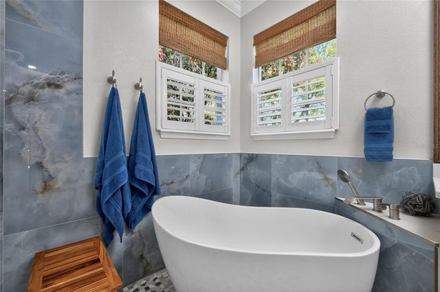 872 CLEAR LAKE DRIVE, Englewood, FL 34223