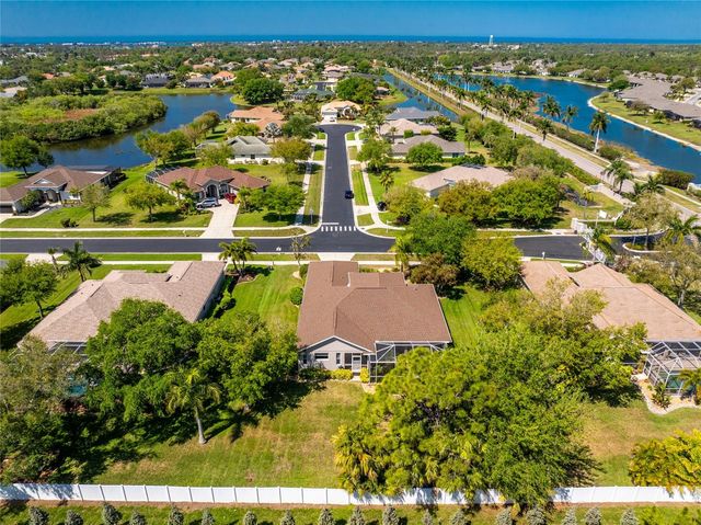 872 CLEAR LAKE DRIVE, Englewood, FL 34223