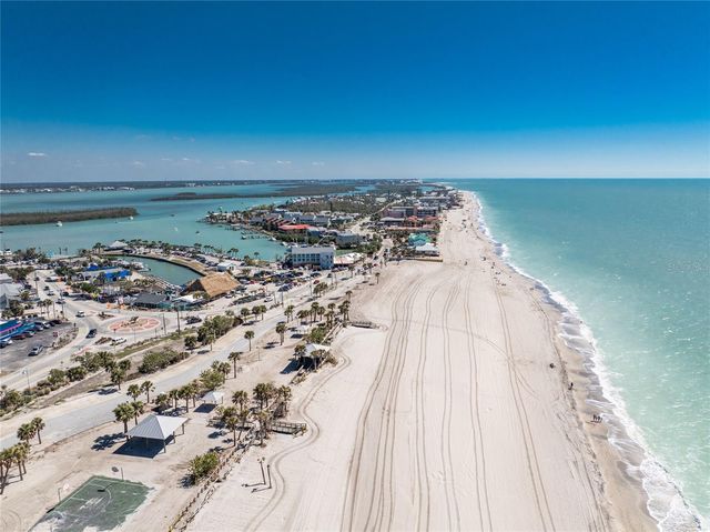 872 CLEAR LAKE DRIVE, Englewood, FL 34223