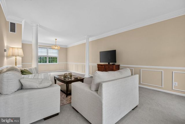 5134 CHURCH RD, Mount Laurel, NJ 08054