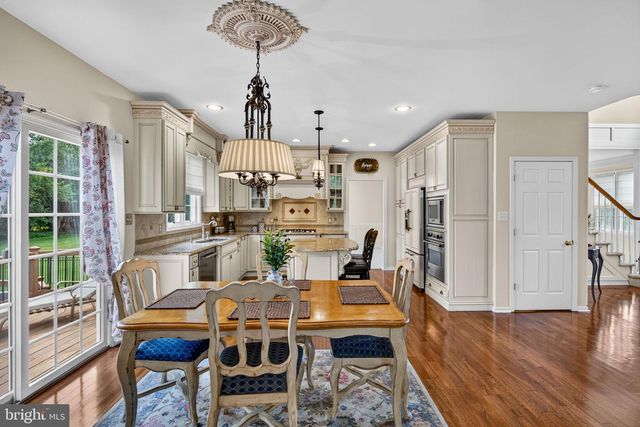 5134 CHURCH RD, Mount Laurel, NJ 08054