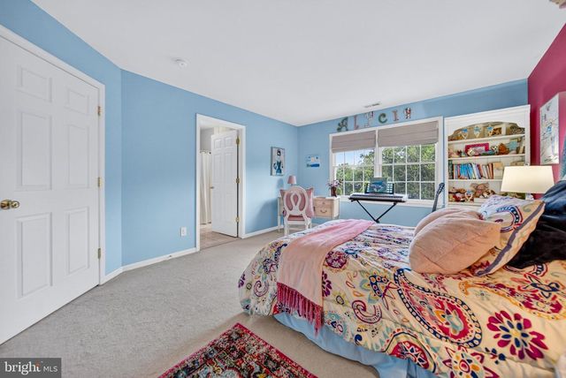 5134 CHURCH RD, Mount Laurel, NJ 08054