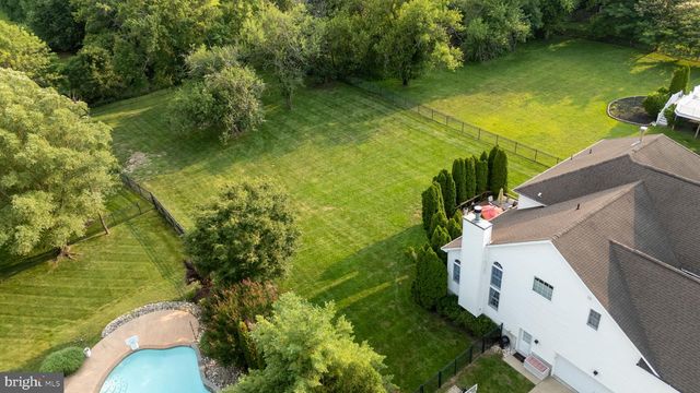 5134 CHURCH RD, Mount Laurel, NJ 08054