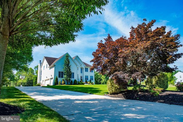 5134 CHURCH RD, Mount Laurel, NJ 08054
