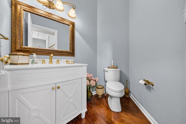 5134 CHURCH RD, Mount Laurel, NJ 08054