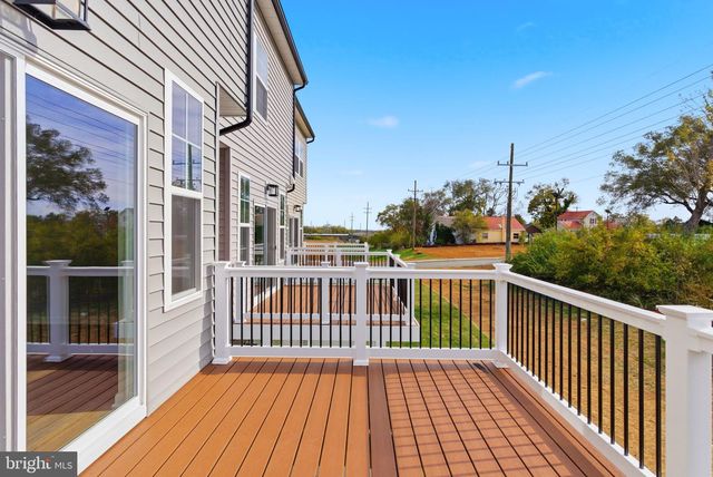 209 MONTEITH DR, Winchester, VA 22601