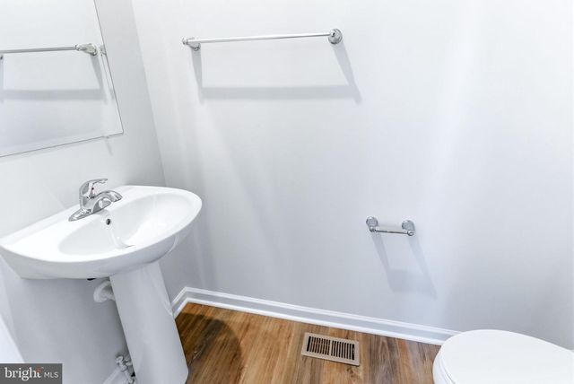 209 MONTEITH DR, Winchester, VA 22601