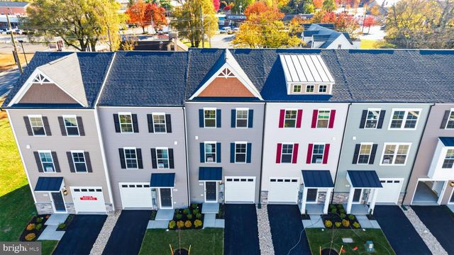 209 MONTEITH DR, Winchester, VA 22601