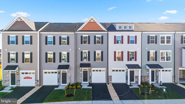 209 MONTEITH DR, Winchester, VA 22601