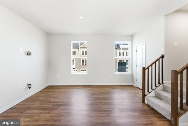 209 MONTEITH DR, Winchester, VA 22601