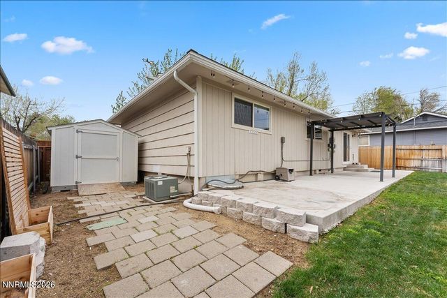 3325 Kings Row, Reno, NV 89503