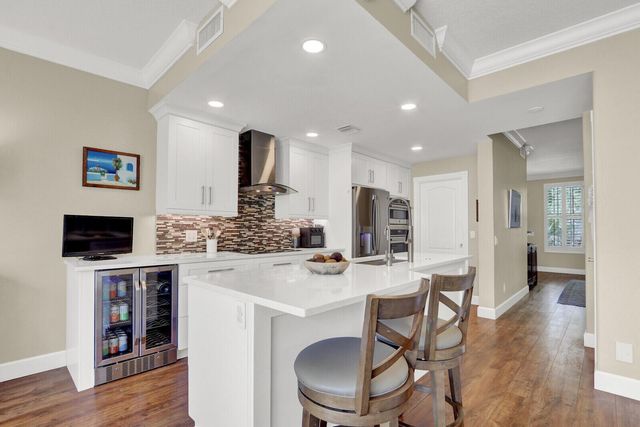 133 Farmingdale Drive, Jupiter, FL 33458