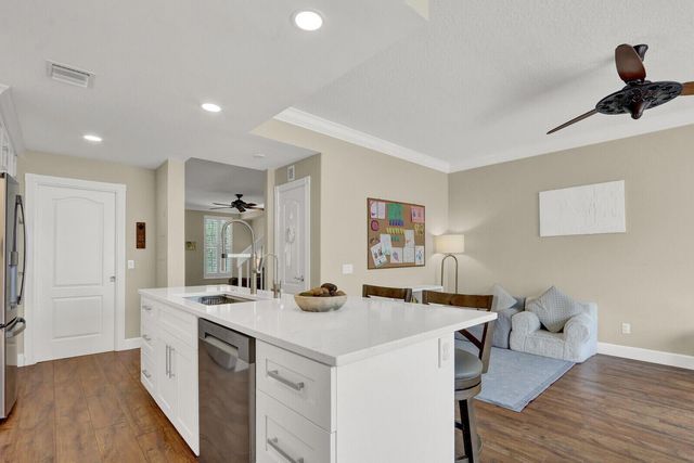 133 Farmingdale Drive, Jupiter, FL 33458